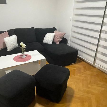 Apartmani Marcetic Славонски-Брод Экстерьер фото