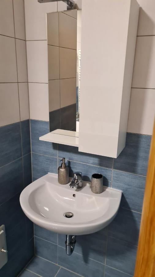 Apartmani Marcetic Славонски-Брод Экстерьер фото