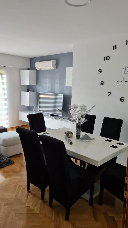 Apartmani Marcetic Славонски-Брод Экстерьер фото