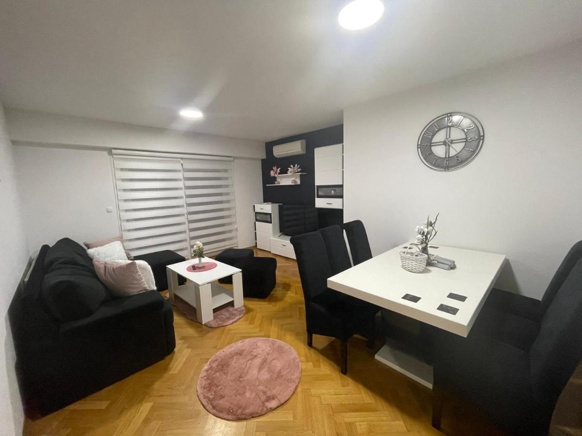 Apartmani Marcetic Славонски-Брод Экстерьер фото