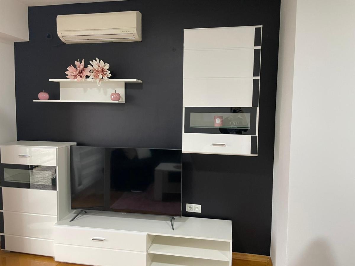 Apartmani Marcetic Славонски-Брод Экстерьер фото